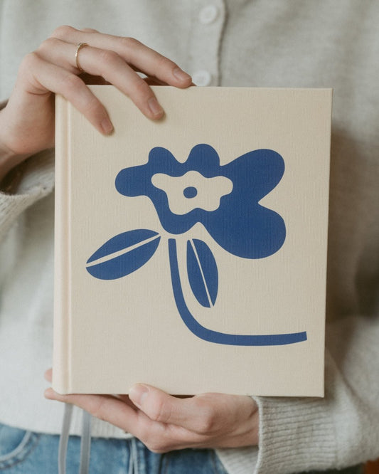 Leinenbibel „Blumen“ - Sconi Bibel