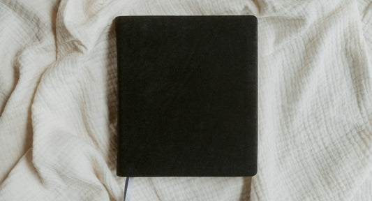 Schwarze Wildleder - Bibel - Sconi Bibel